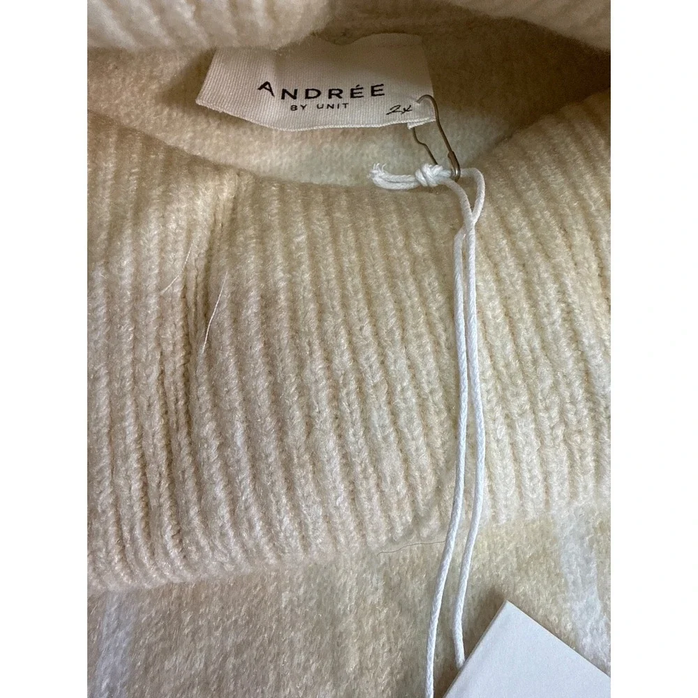 Andree by Unit Cream White Windowpane Grid Turtleneck 2XL, Soft, minimalist, NWT - Picture 9 of 11